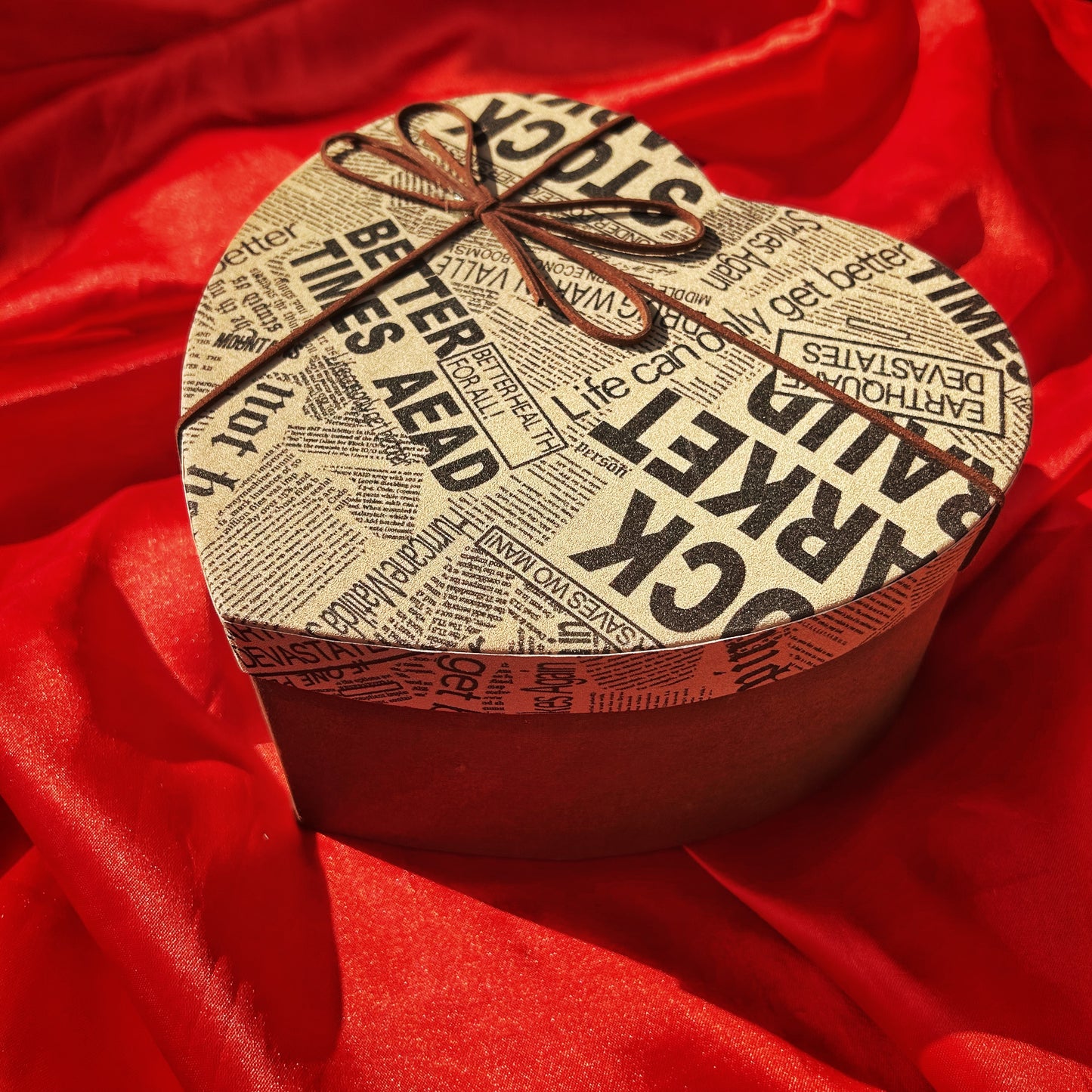 Heart Shaped Hamper box